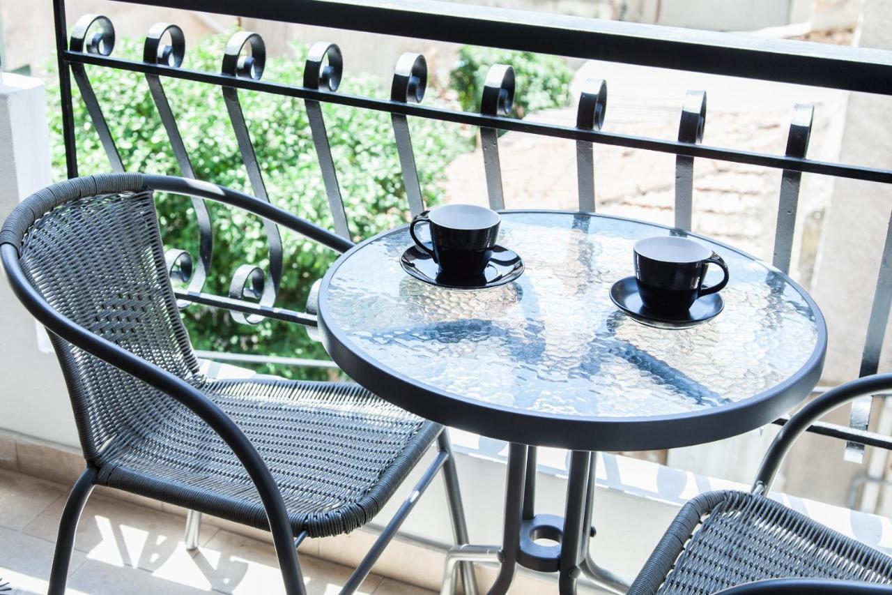 Great Apartment In 比雷埃夫斯 外观 照片